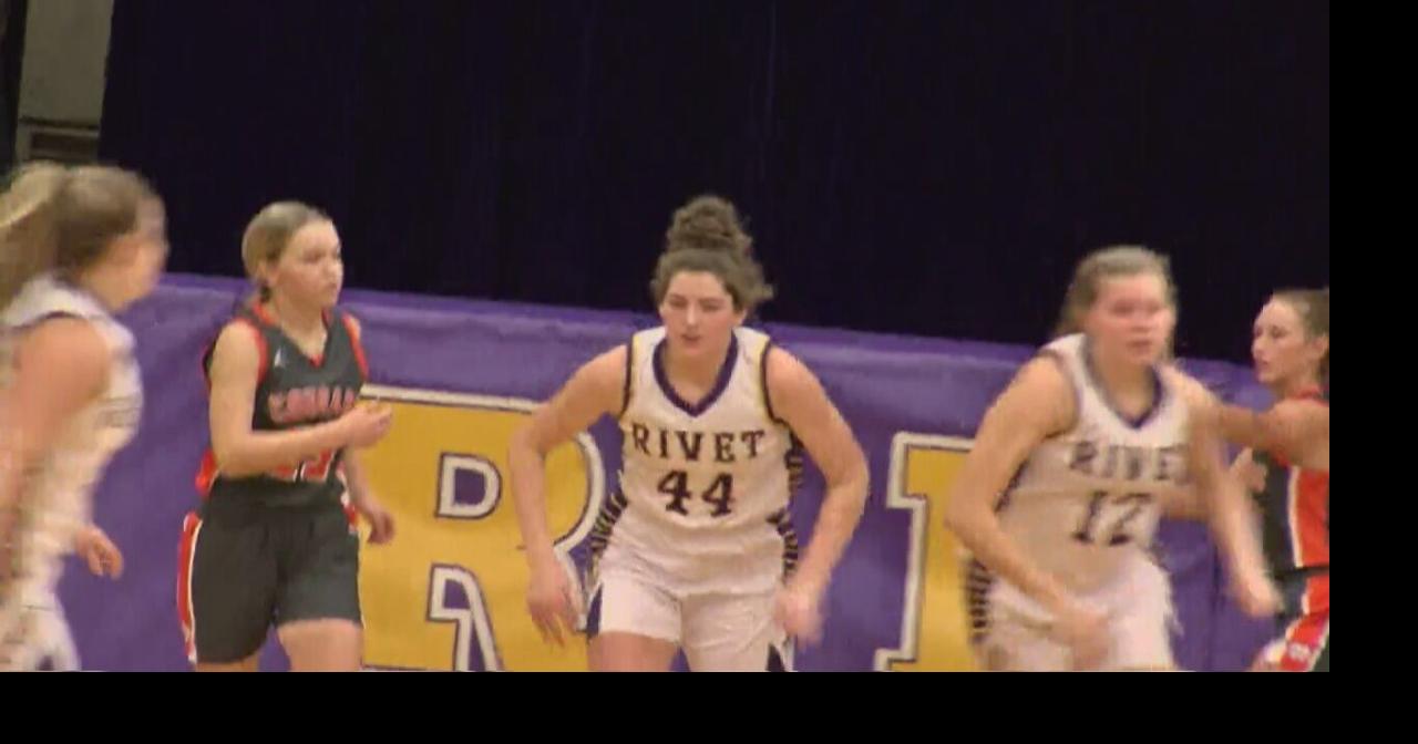 Vincennes Rivet girls stay unbeaten on the season Sports