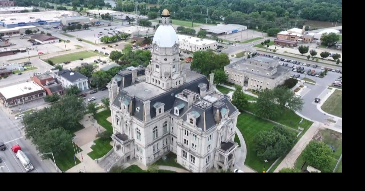 Crews work to restore the shine to the Vigo County Courthouse dome