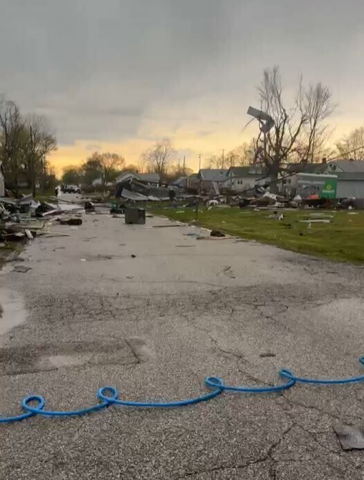 At least 20 buildings damaged by a tornado in Princeton | News