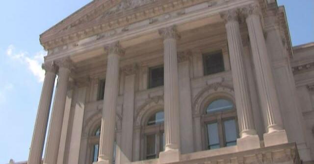 Indiana lawmakers push bill penalizing public camping