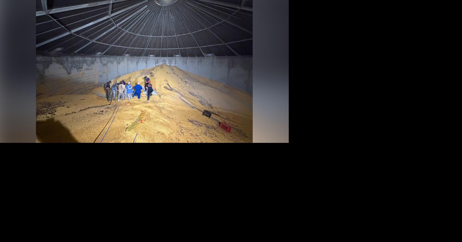 Man rescued from grain bin in central Mississippi