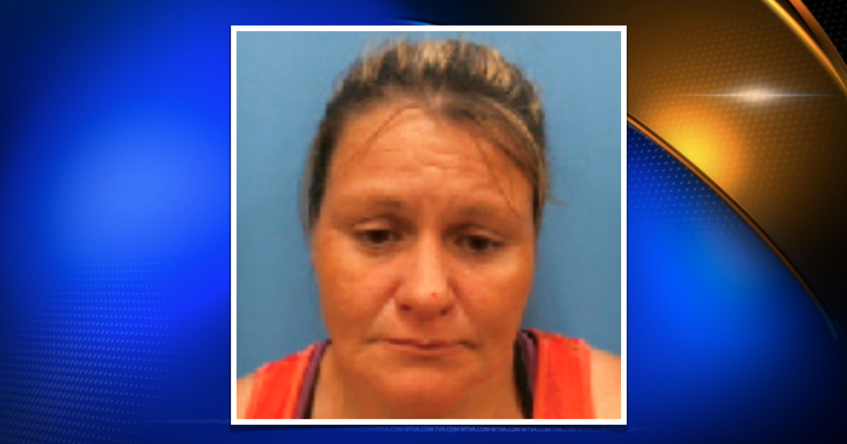 Alabama woman charged with manslaughter after dogs kill state worker Alabama woman charged with manslaughter after dogs kill state worker