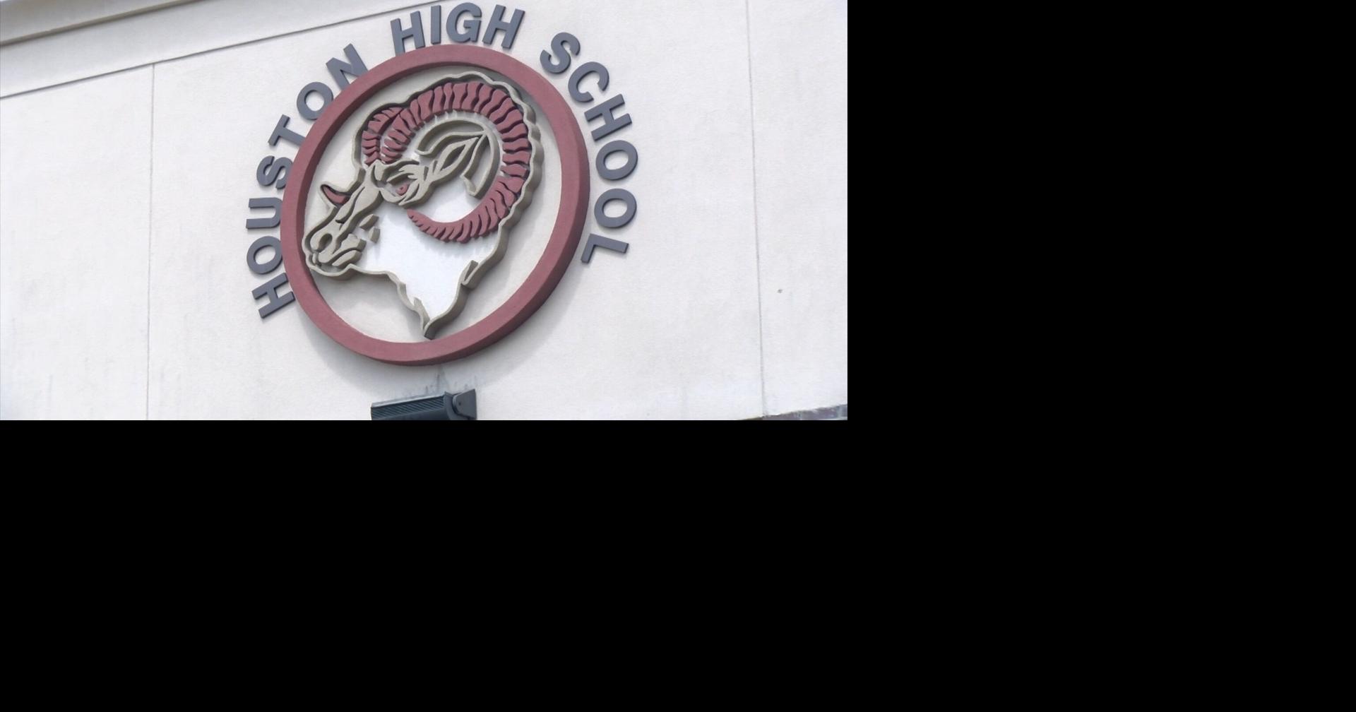 Houston High School students collect donations for tornado victims