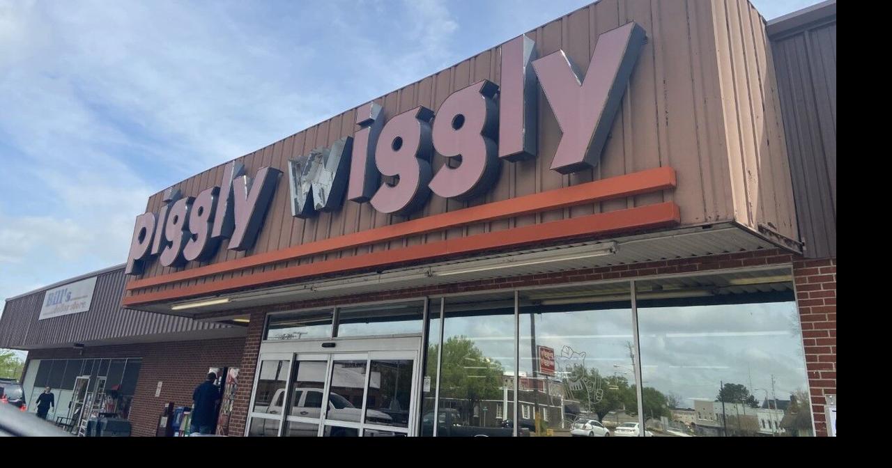 Residents upset about closing of Aberdeen Piggy Wiggly News