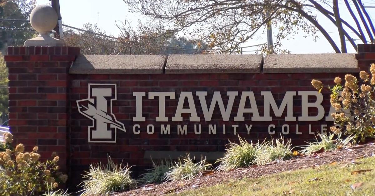 Itawamba Community College showcases native artist's work News