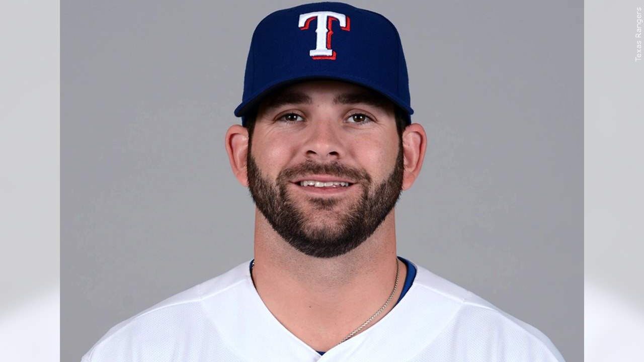 Mitch Moreland Talks Retirement, Texas Rangers, College World Series