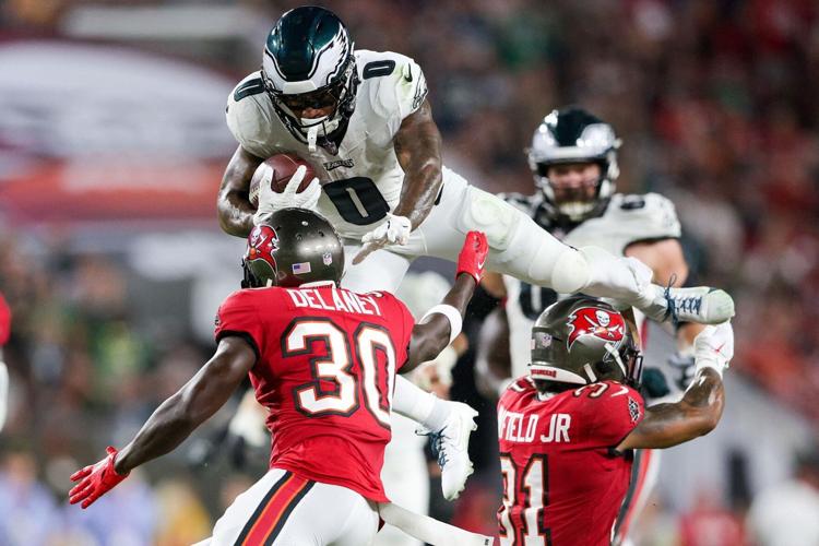 Philadelphia Eagles face Tampa Bay on Monday Night football: Photos