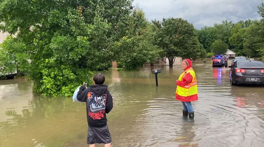 Saltillo subdivision dealing with flooding once again, displacing