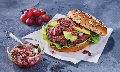 Mejore sus reuniones de verano con refrescantes recetas con uvas