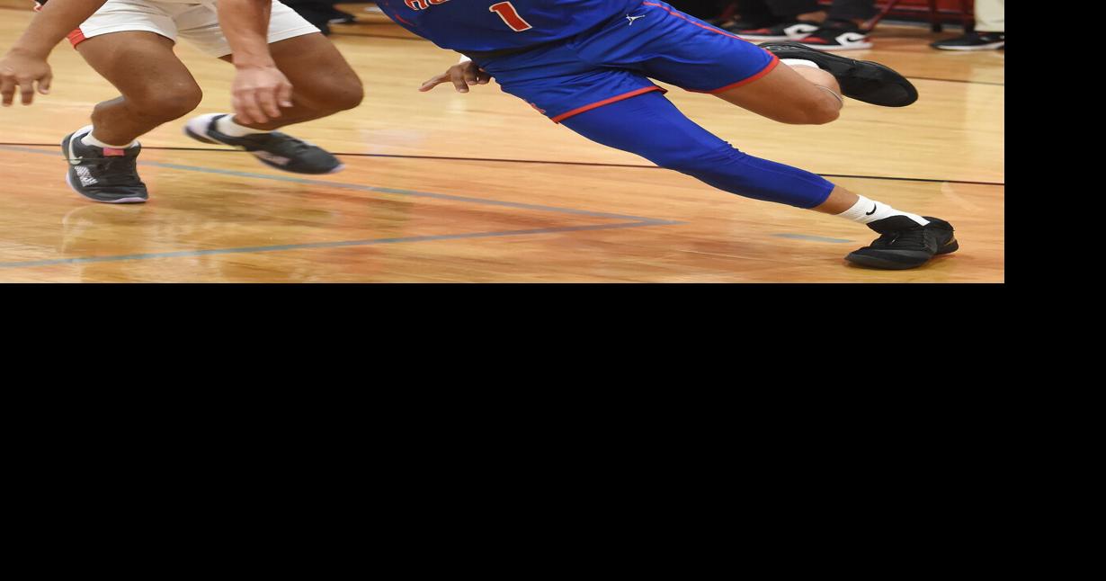 Huskies outlast Indians in rivalry matchup, 44-32 | Boys Basketball ...