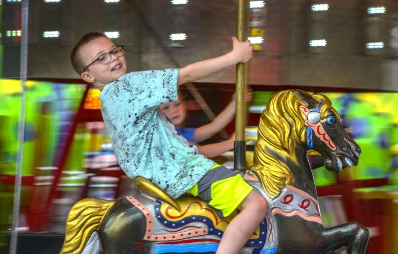 Regatta 2023 Photos from Day 1 Charleston Sternwheel Regatta