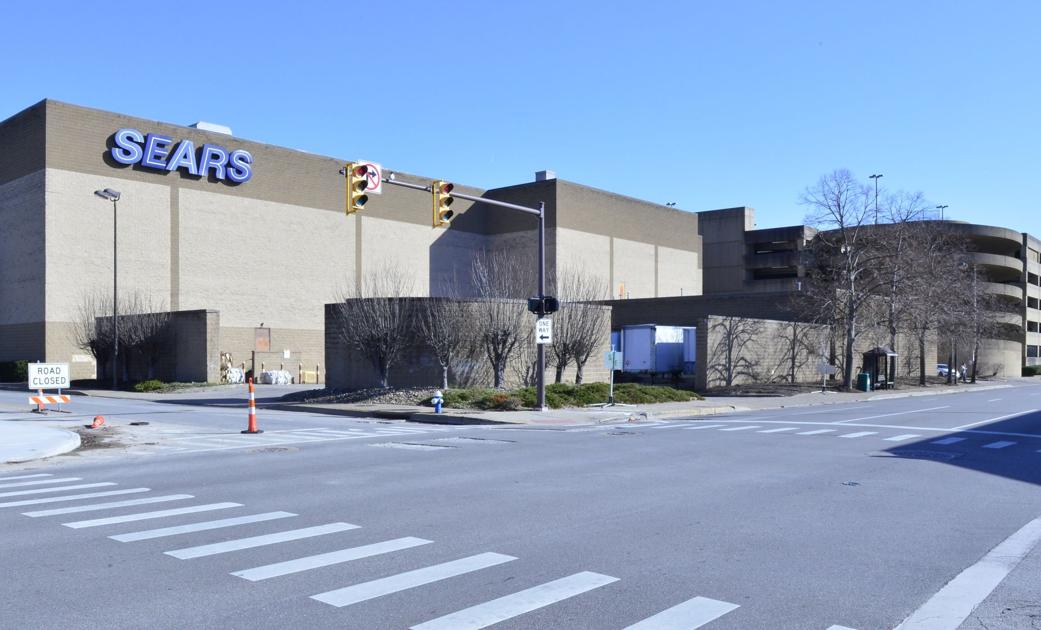Charleston Town Center’s Sears, other WV stores closing Business