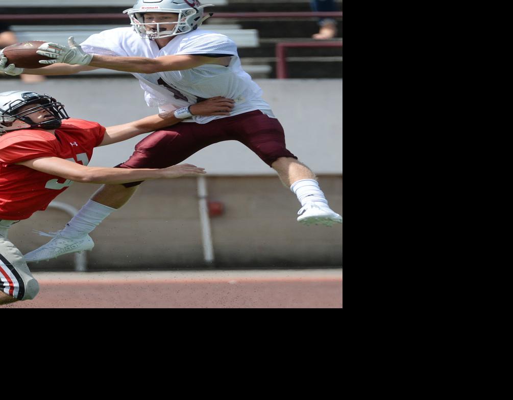 Prep football Alexander wins Washington starting QB position