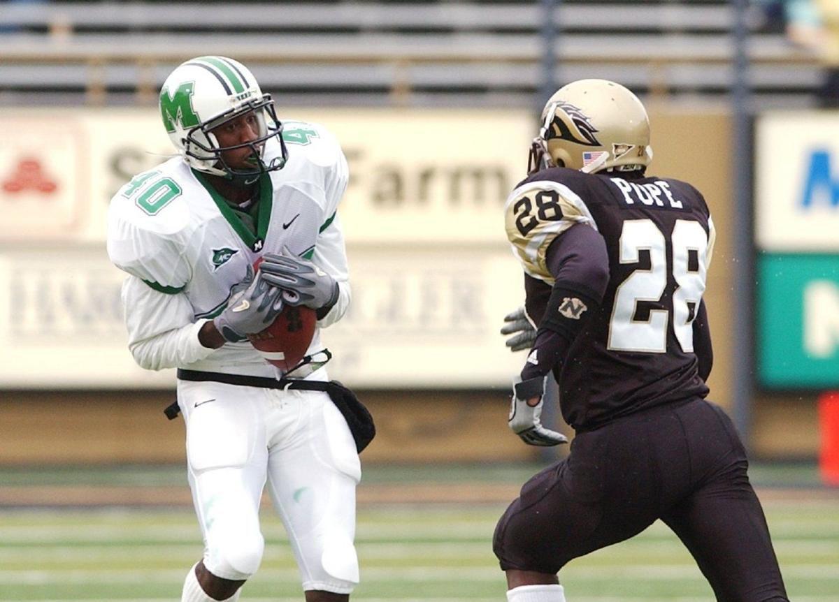 Marshall Football Top 50 Flashlights Rubber Bands Key To 2000