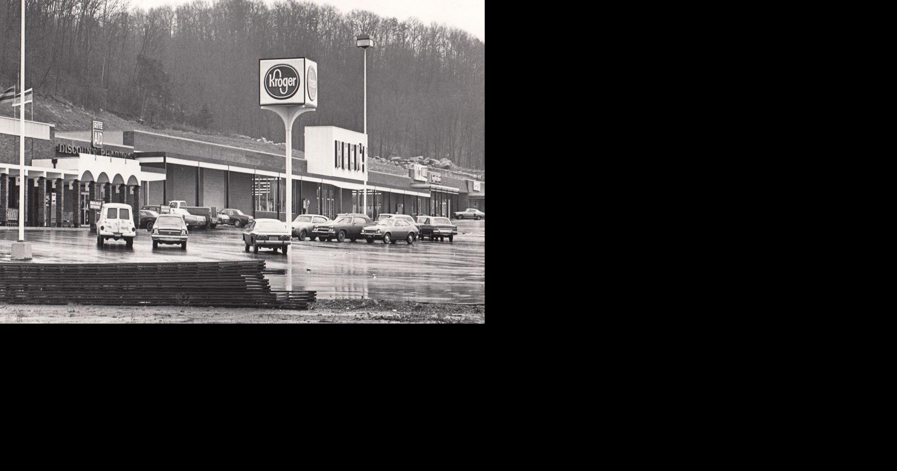 Vintage West Virginia Putnam Village Life & Arts