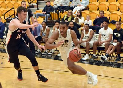 Uc Wvsu Basketball Teams Meet In Big Mec Game Mec Sports