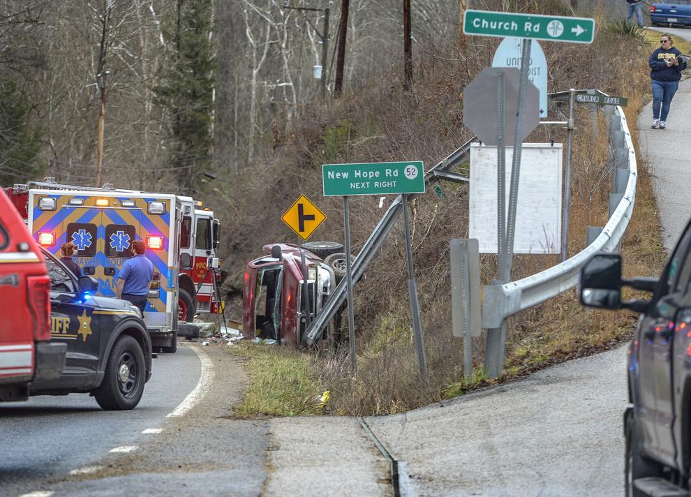 Fatal crash in Pinch WV 9yearold killed, 13yearold hurt Kanawha