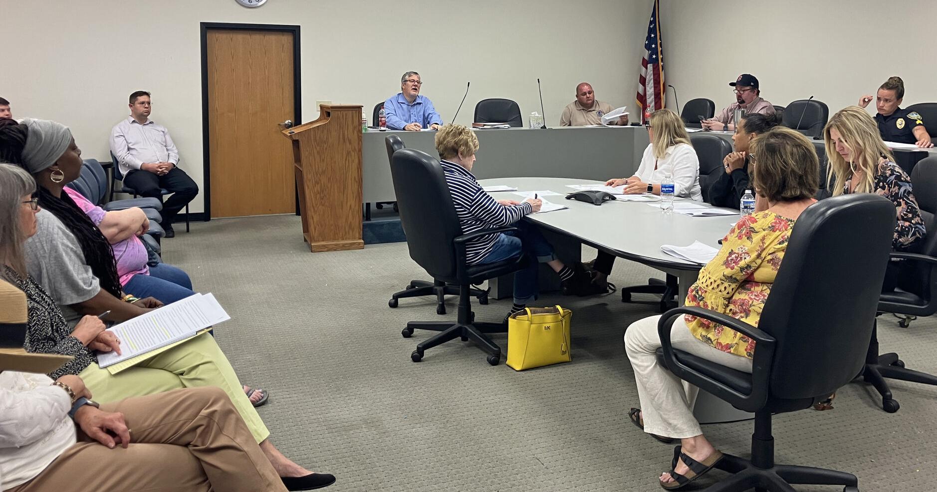 Charleston faces state law allowing gun stores around city | Kanawha Valley - Vimarsana News