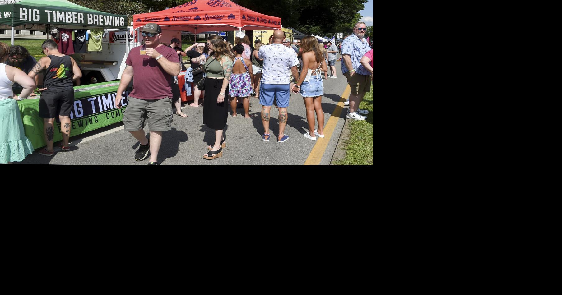 PHOTOS Foam at the Dome returns to Charleston's East End Galleries