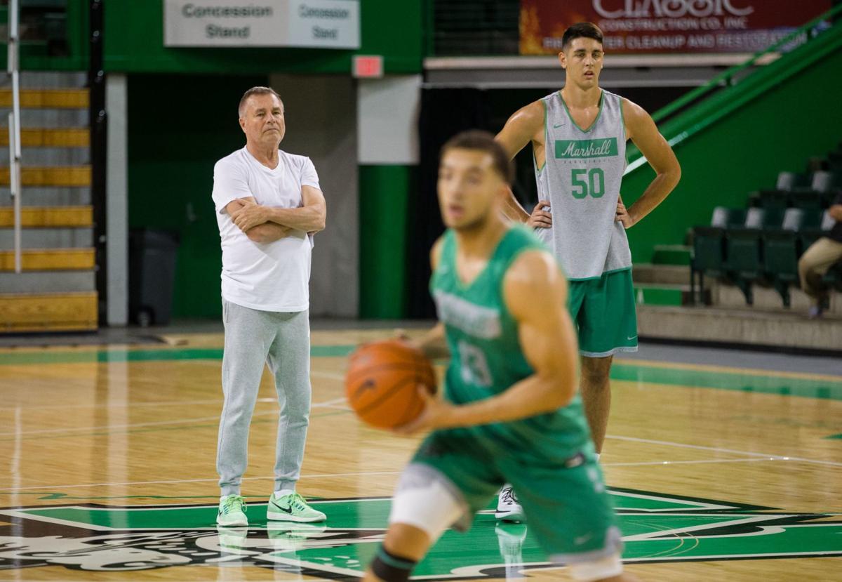 Marshall Basketball D Antoni Adheres To Organized Chaos