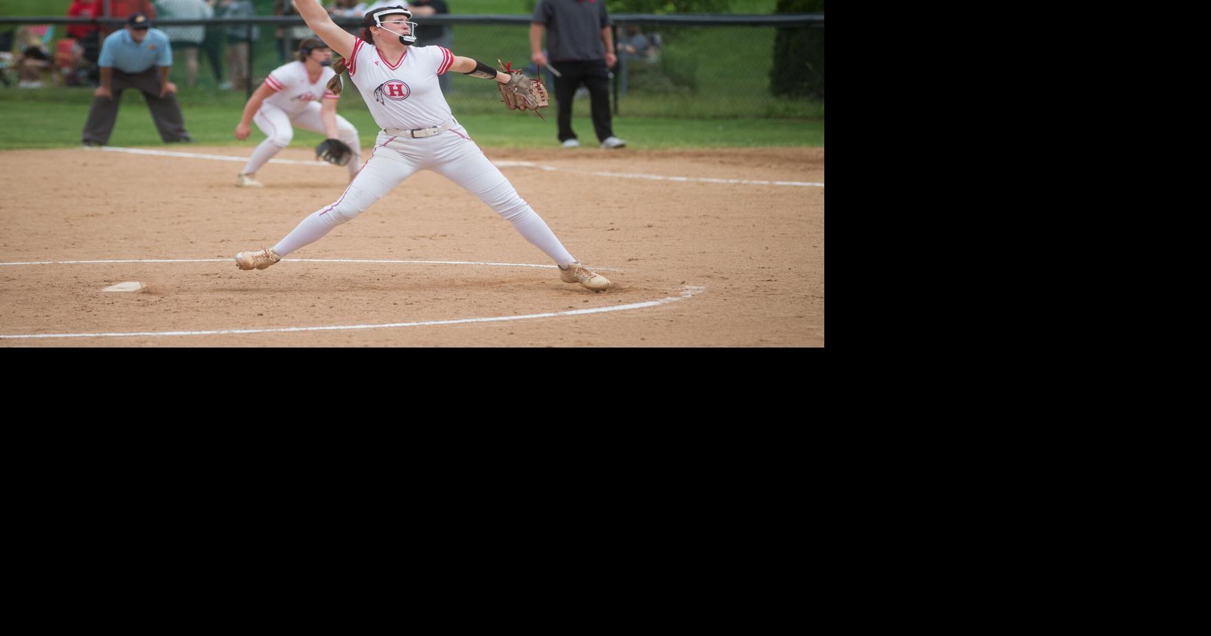 Prep softball Knights sweep Hurricane, advance to state tournament