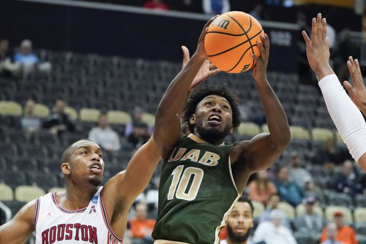 WVU basketball Mountaineers preparing for Walker, talented UAB team