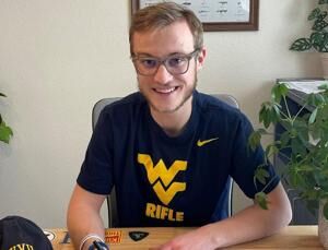WVU Rifle signs one in early period