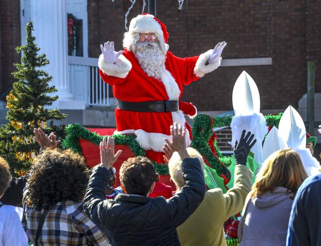Charlottesville Va 2022 Christmas Parade Photos: South Charleston Gets Into The Christmas Spirit | Kanawha Valley |  Wvgazettemail.com