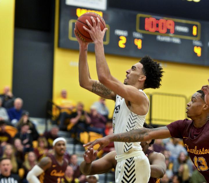 Mec Basketball West Virginia State Defeats Charleston 74 72 Mec
