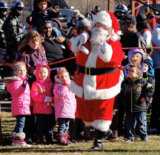 South Charleston Wv Christmas Parade 2022 Scenes From The South Charleston Christmas Parade | Metro Kanawha |  Wvgazettemail.com