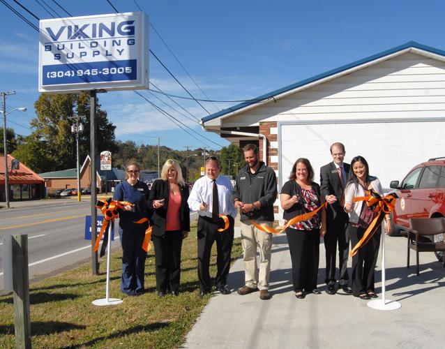 Viking Building Supply opens showroom in South Charleston Metro