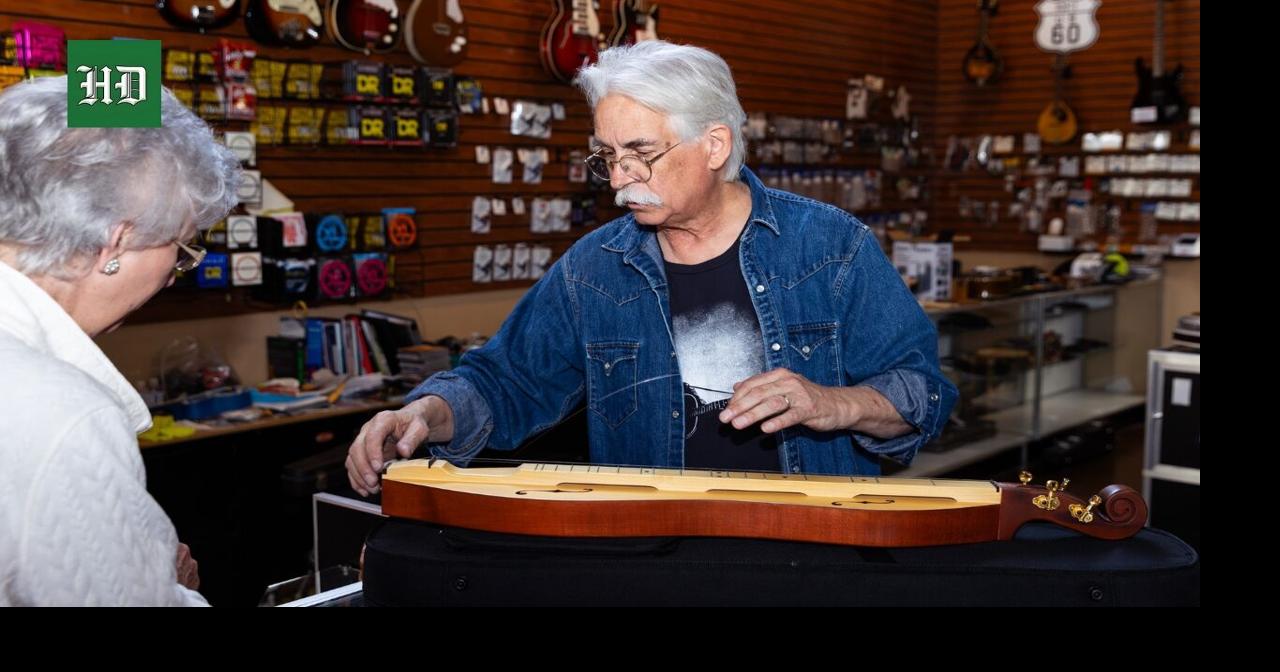 VIDEO: After 25 years, Route 60 Music Co. in Barboursville says goodbye