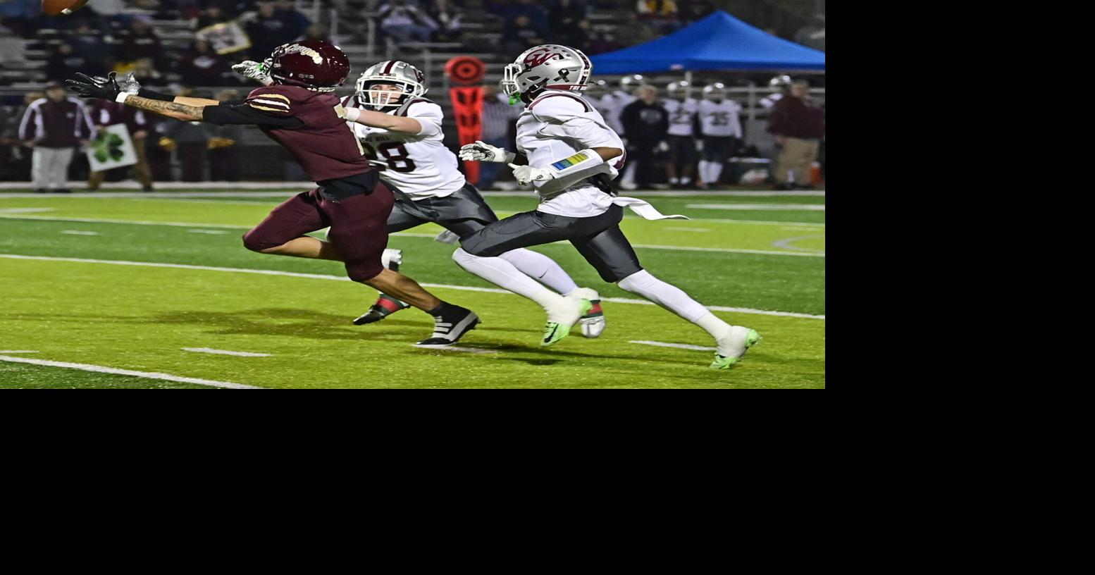 Prep football: Jefferson holds off GW charge to advance in Class AAAA
