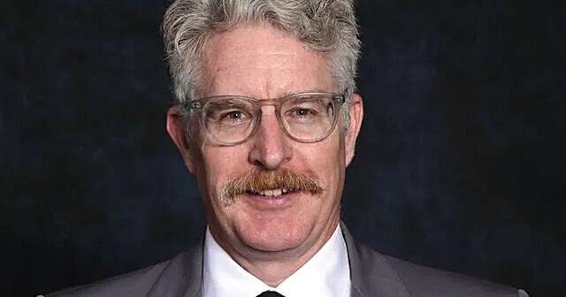 Civic centers 'all over the place': Miller backs Washington Center amid criticism