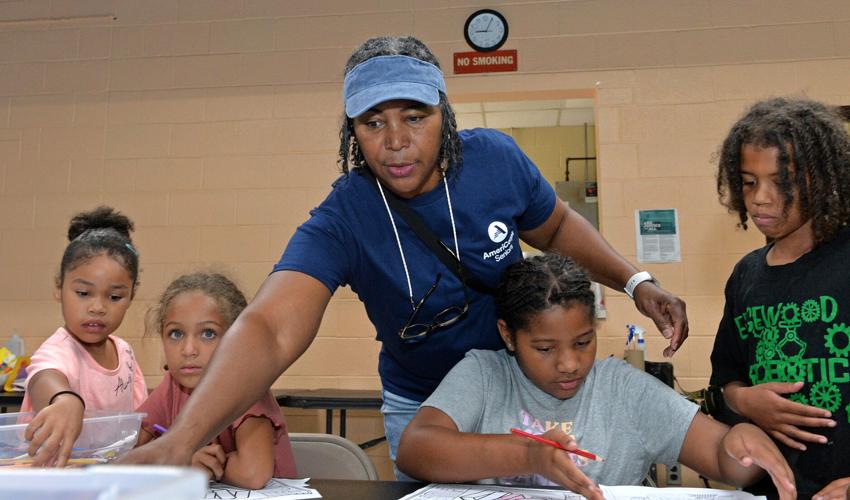 AmeriCorps volunteer Juanita Coleman