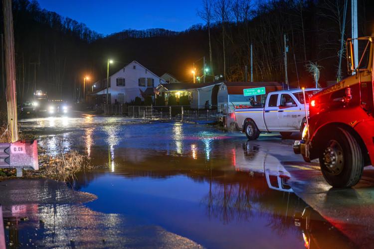 Mine blowout in Holden, Logan County