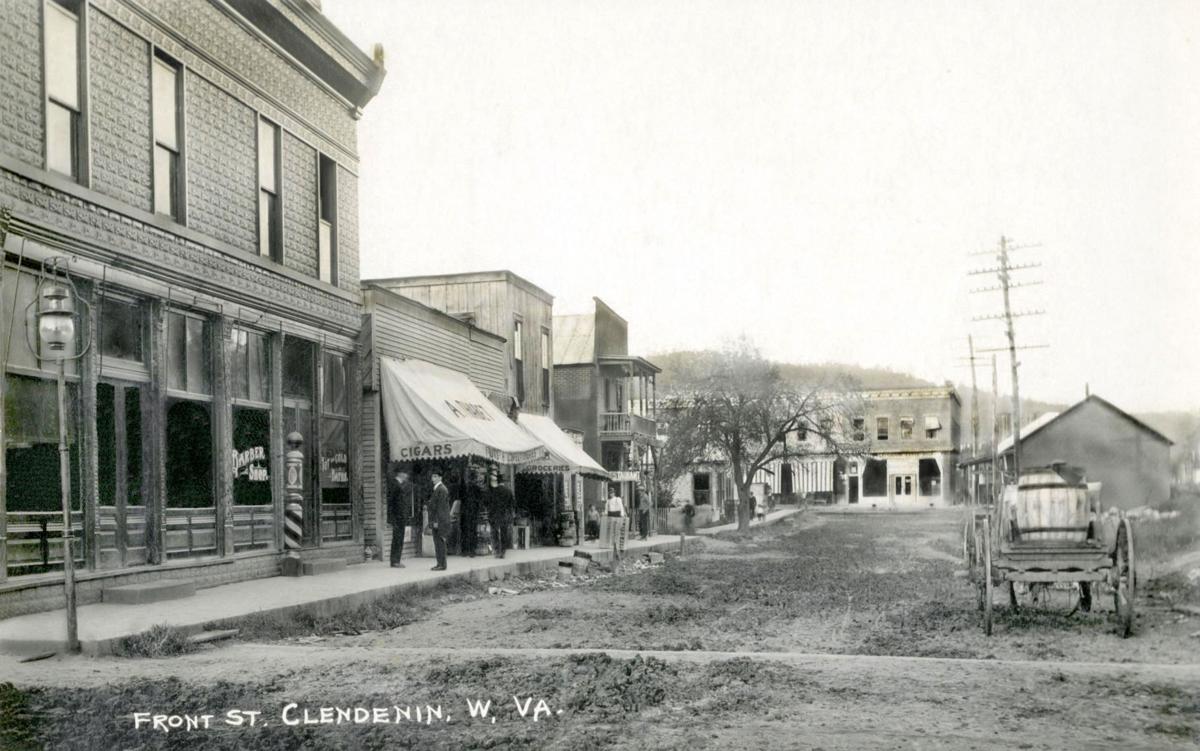 A bridge to the past New book presents vintage pictorial history of