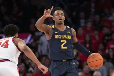 Wvu Basketball Sophomore Guard Brandon Knapper Enters Name In