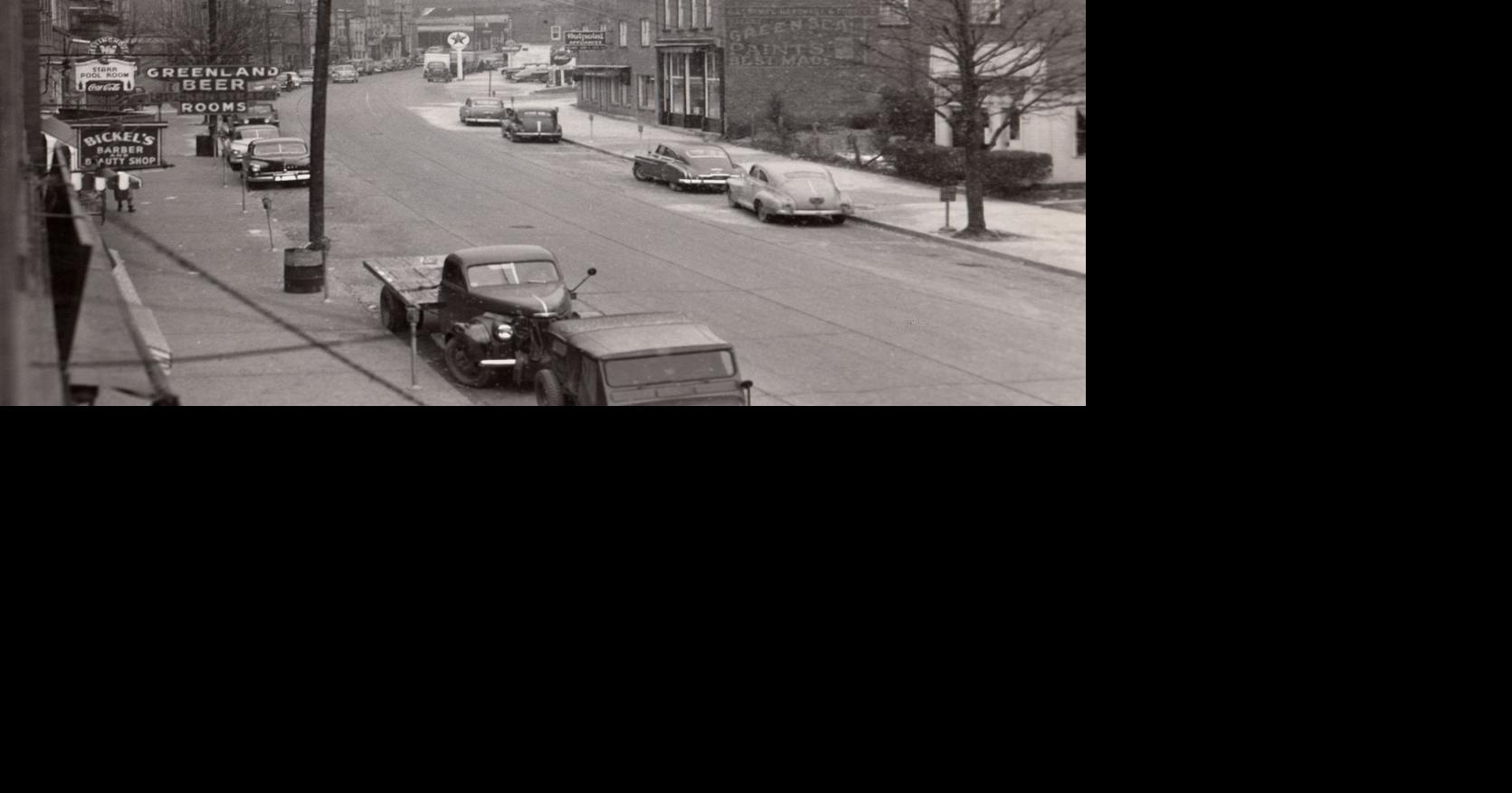 Vintage West Virginia Gassaway Life & Arts