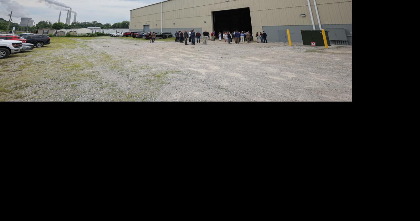 State, Putnam officials celebrate opening of 100K-square-foot manufacturing facility