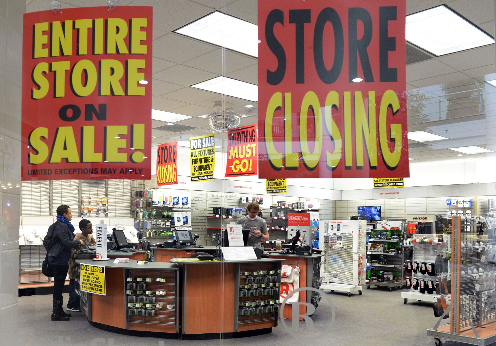 why is radio shack going out of business why is radio shack going out of business