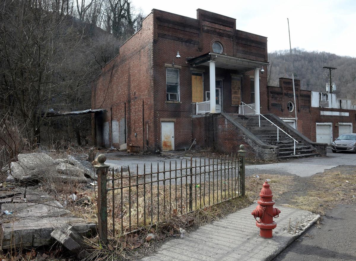 Once a booming town, Keystone struggles to hold on News