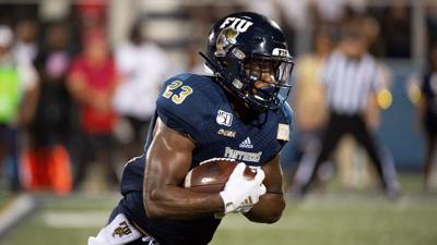 Marshall Football Herd Hosts Fiu With Lots On The Line Marshall