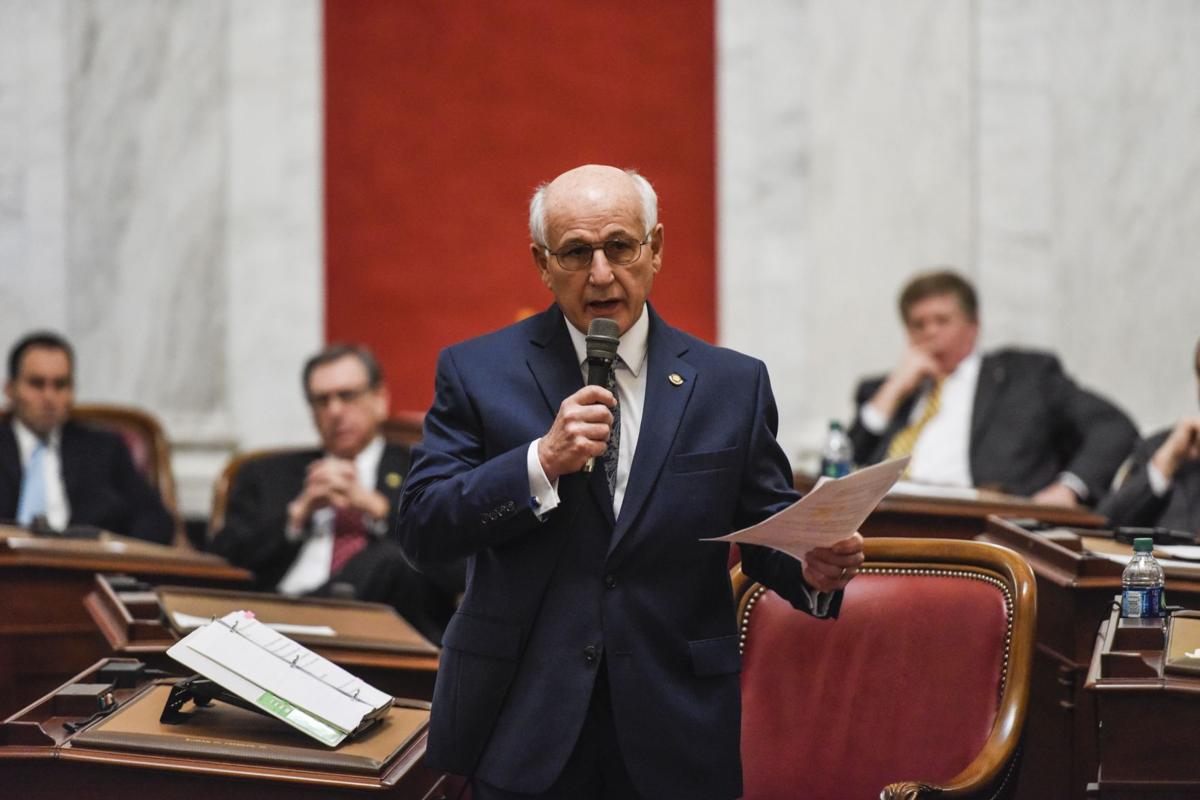 Wv Democrats Want Voices Heard In State Budget Talks Politics Wvgazettemail Com Obține pașaport online pe cetatenieromana.md. charleston gazette