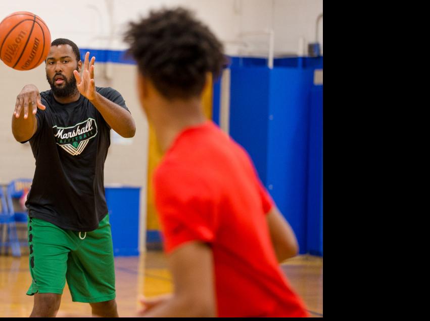 Prep Basketball Former Marshall Star Ryan Taylor Begins Life As