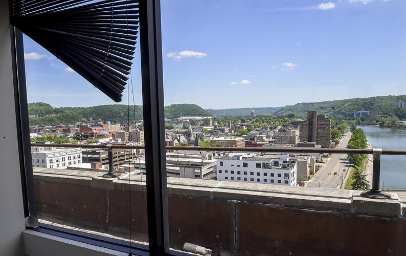 Auction of Union Building, Charleston WV 950,000 high bid Business