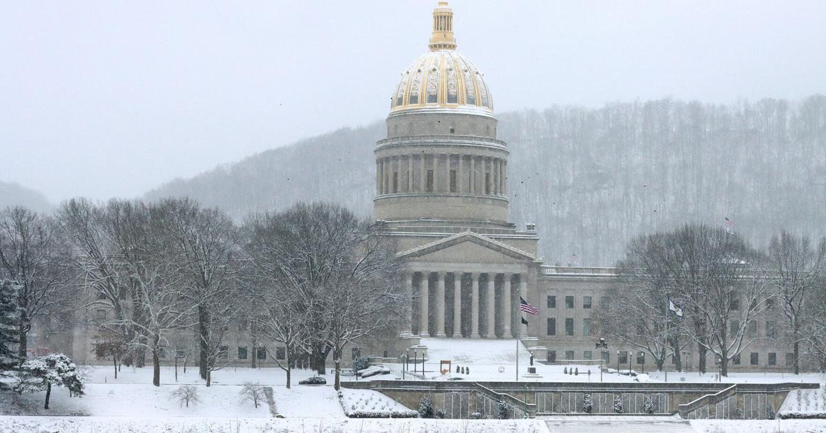 Charleston, West Virginia school closings, weather forecast Kanawha