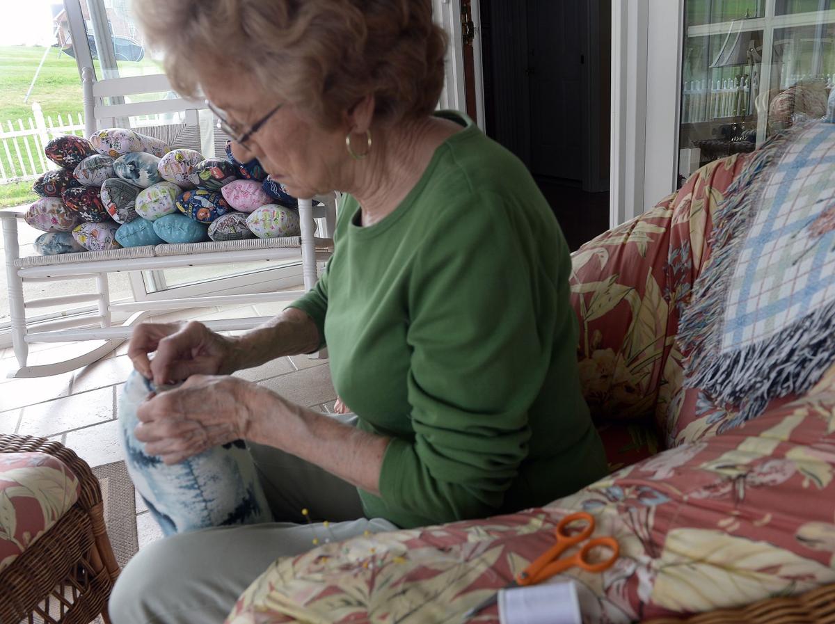 ‘Pillow ladies’ sew up comfort for cancer patients Health