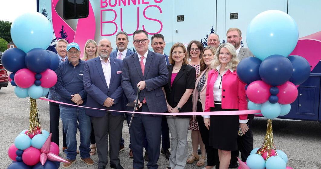 Second Bonnie’s Bus launches with ribbon cutting at St. Albans