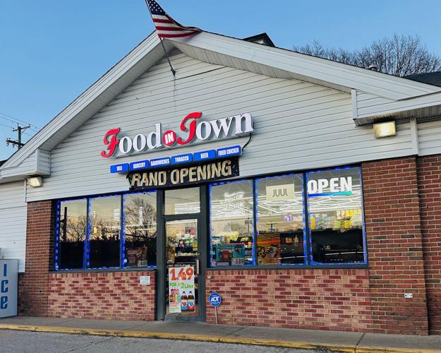 Food in Town -- exterior